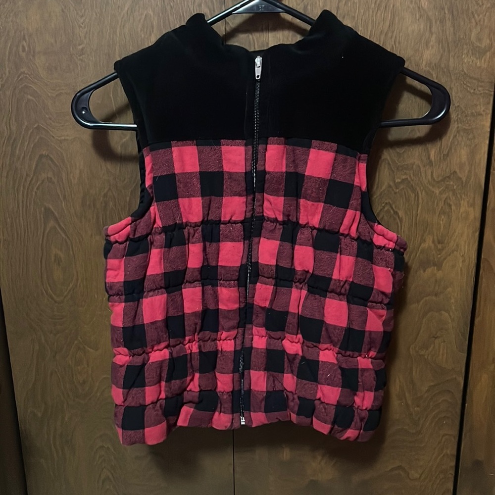 Girls Size 7/8 Buffalo Plaid Vest